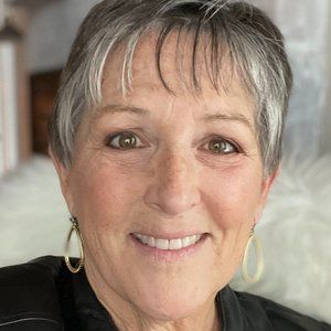 Meet your Posher, Robin